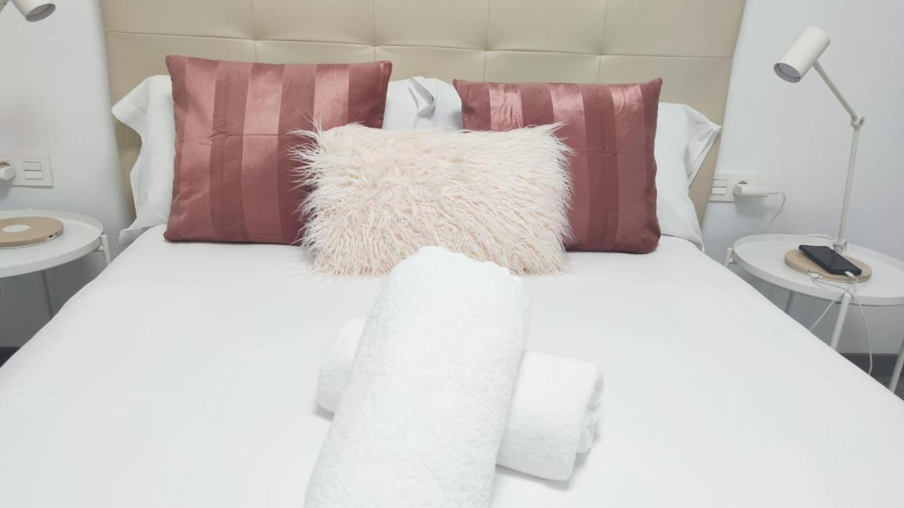Casa Gascona con parking, wifi y netflix gratis!! By DeLabra Apartments Oviedo Exterior foto