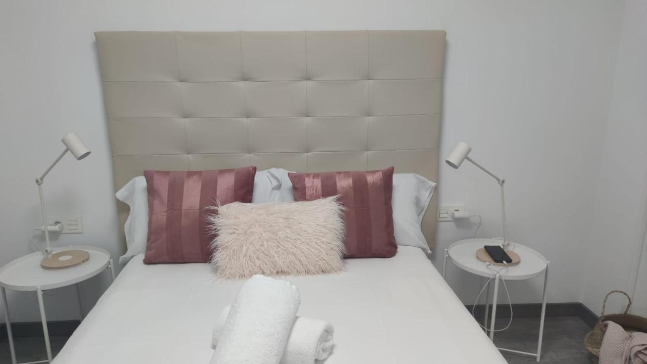 Casa Gascona con parking, wifi y netflix gratis!! By DeLabra Apartments Oviedo Exterior foto